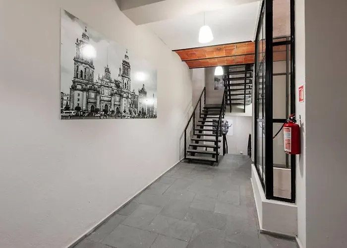 301 Historic Building 1bdrm 1bath Ac Rooftop Apartment *